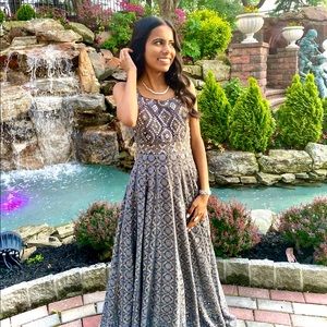 Meet your Posher, Krina